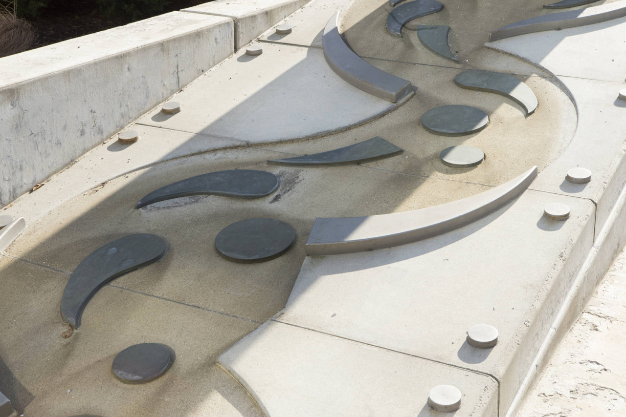 23.12-03_Concrete-Wall